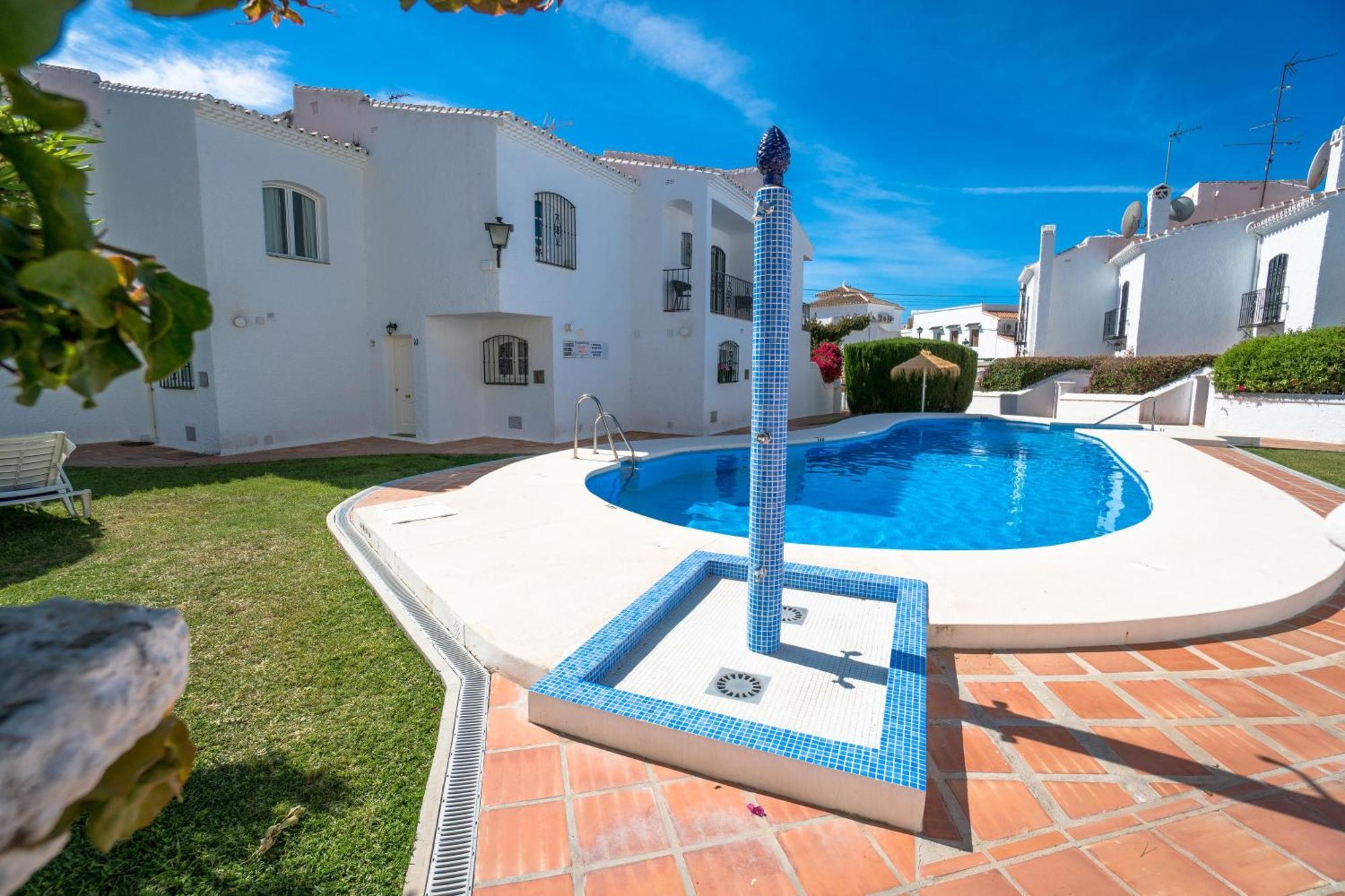 Appartement Pinos 11 Menyber à Nerja Extérieur photo
