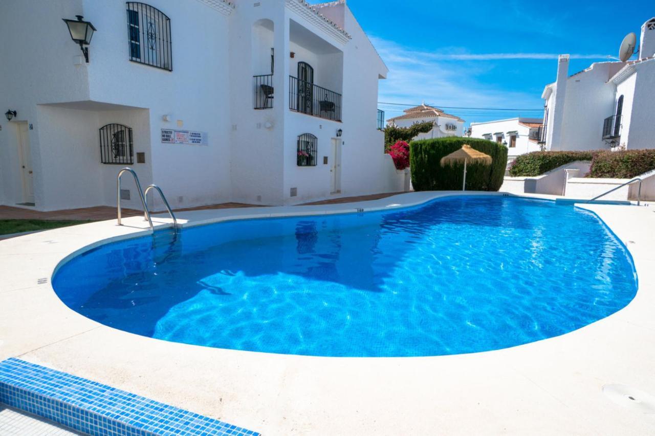 Appartement Pinos 11 Menyber à Nerja Extérieur photo